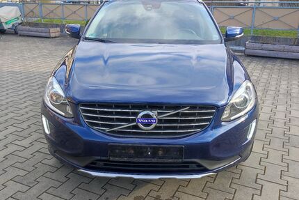 Volvo XC60 173.000 km 11.990 € Chemnitz 09120