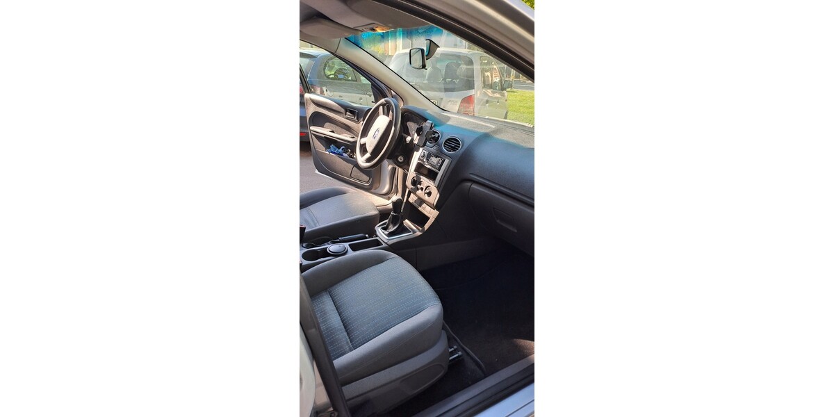 Ford Focus 204.123 km 2.200 &euro; Schwelm 58332