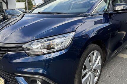 Renault Scenic 212.000 km 8.970 &euro; Nauen 14641