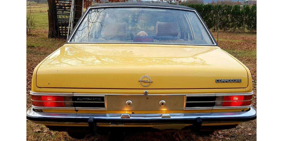 Opel Commodore 80.000 km 7.000 &euro; Rathenow, Stadt 14712