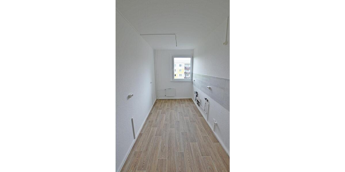 Etagenwohnung Sangerhausen - 4 Zimmer, 72 m&sup2;, 446&euro; | Angebot:26381074