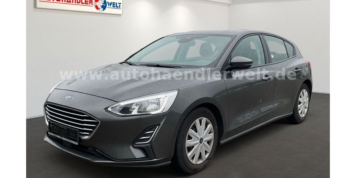 Ford Focus 82.918 km 7.699 &euro; Brehna 06796