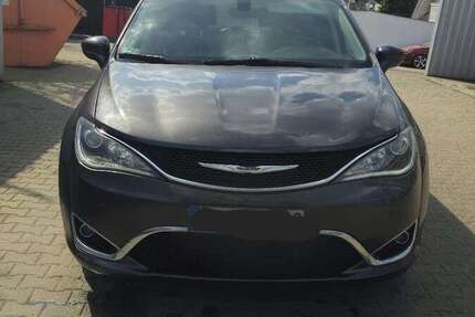 Chrysler Pacifica 154.200 km 20.500 &euro; mainburg 84048
