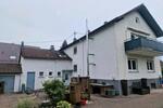 Doppelhaushälfte Gernsbach - 6 Zimmer, 165 m&sup2;, 1.500&euro; | Angebot:26470230
