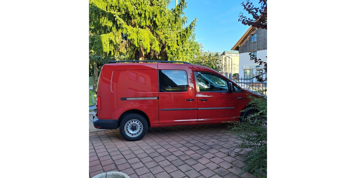 VW Caddy Maxi 60.500 km 11.600 &euro; München 80935