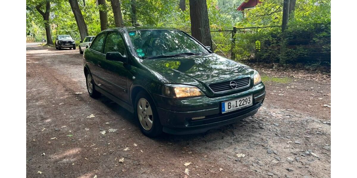 Opel Astra 234.000 km 2.099 &euro; Berlin 12681