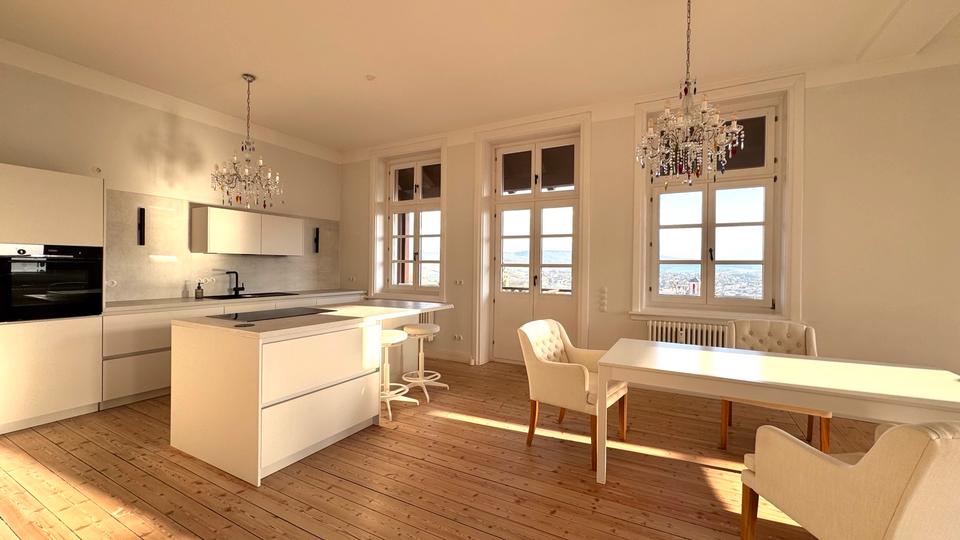 Etagenwohnung Gelnhausen - 4 Zimmer, 160 m&sup2;, 2.500&euro; | Angebot:25449490