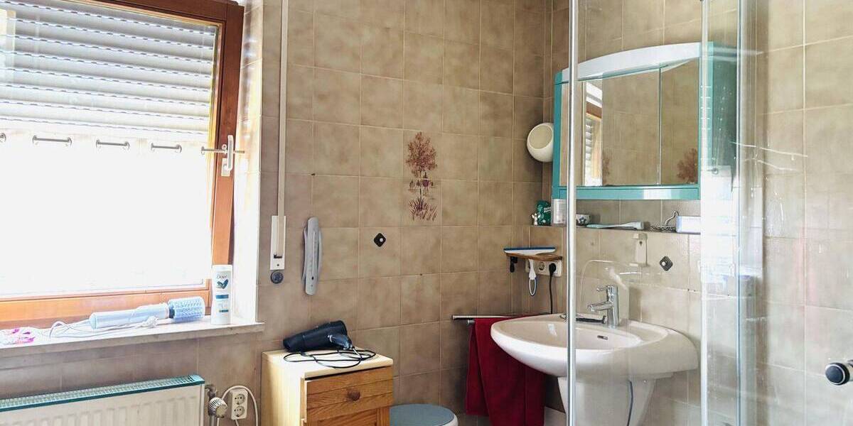 Reihenmittelhaus Kaufering - 6 Zimmer, 140 m&sup2;, 520.000&euro; | Angebot:25927118