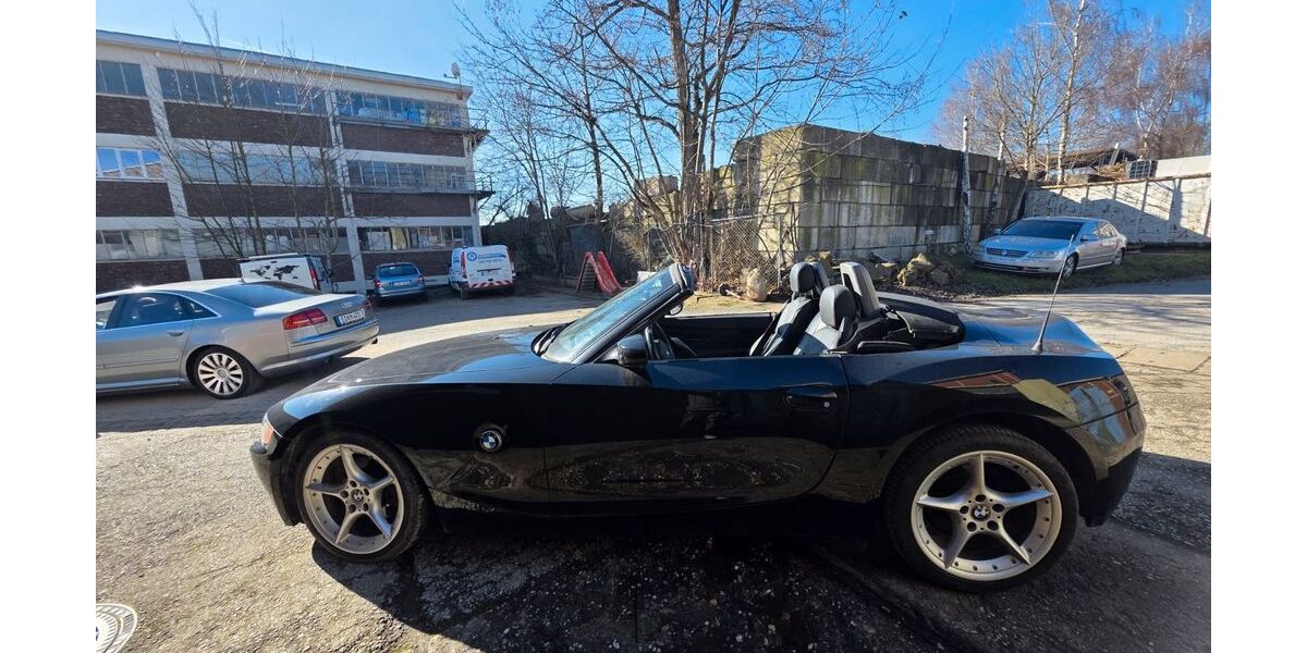 BMW Z4 48.000 km 16.300 &euro; Essen 45279