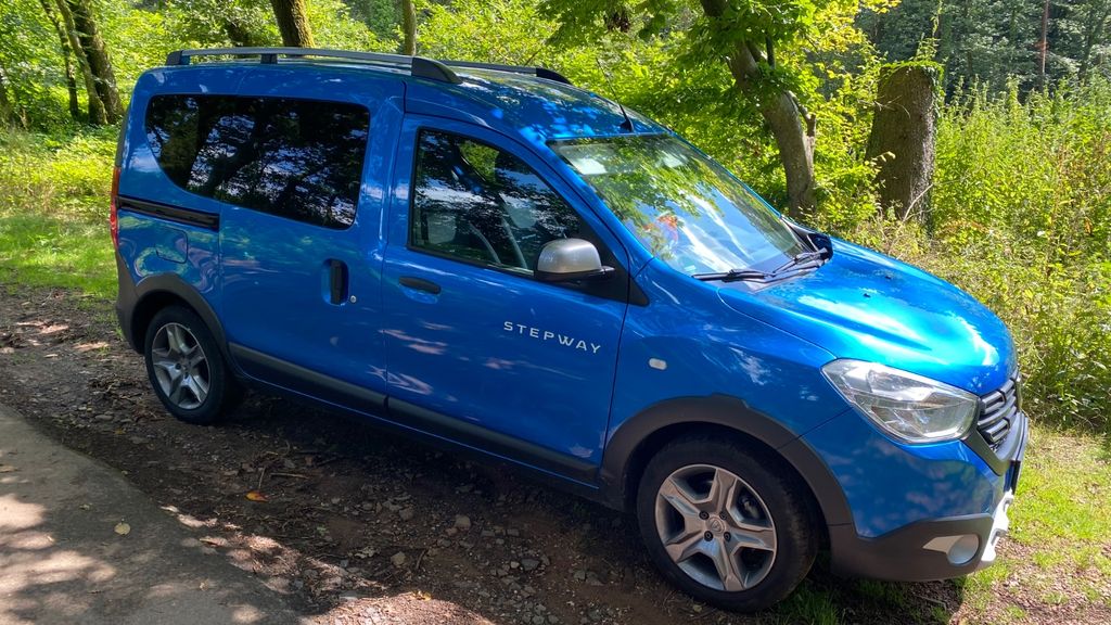 Dacia Dokker 70.300 km 14.100 &euro; Salzgitter 38229