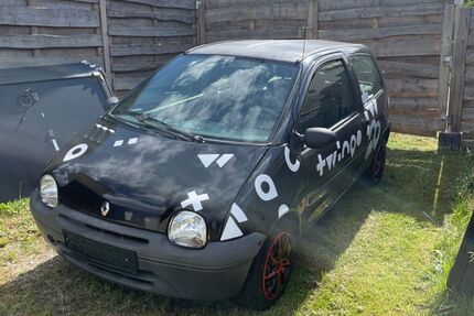 Renault Twingo 47.300 km 3.199 &euro; Zwickau 08066