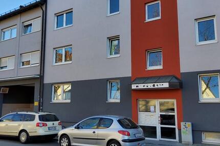 Wohnung Fürth Südstadt - 3 Zimmer, 80 m&sup2;, 1.200&euro; | Angebot:25435852