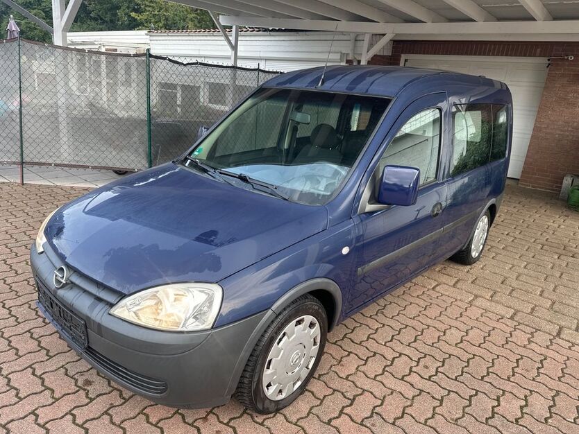 Opel Combo 135.000 km 3.900 € Lübeck 23560