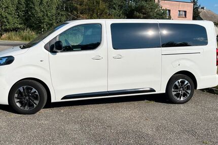 Opel Zafira Life 115.400 km 29.100 € Neu-Ulm 89233