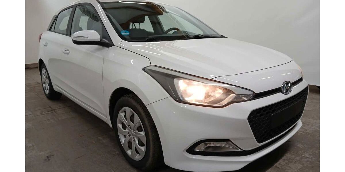 Hyundai i20 72.500 km 6.700 &euro; Hanau 63450