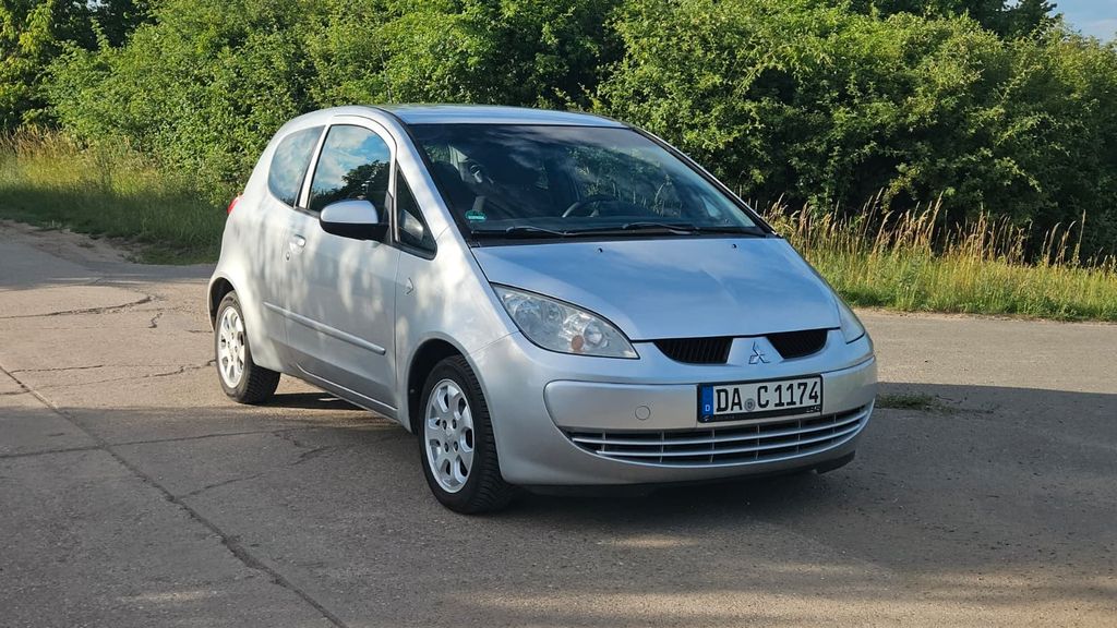 Mitsubishi Colt 112.000 km 1.600 &euro; Griesheim 64347