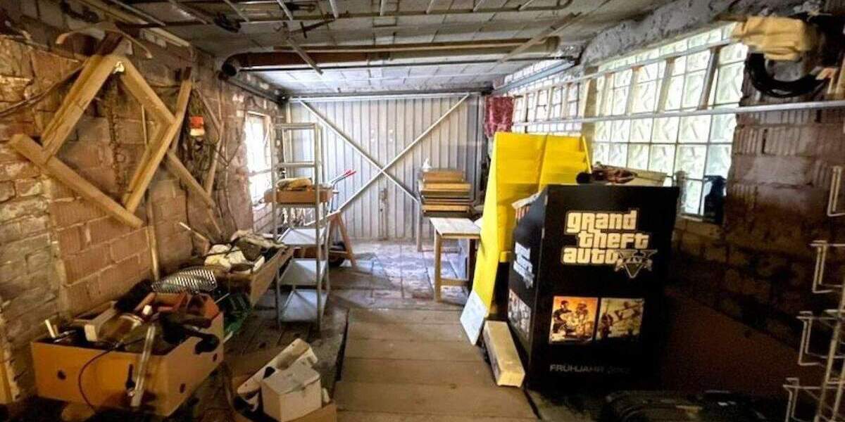 Mehrfamilienhaus, Wohnhaus Altdorf bei Nürnberg Altdorf - 6 Zimmer, 150 m&sup2;, 225.000&euro; | Angebot:25357572