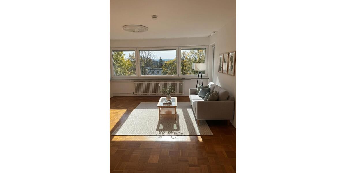 Etagenwohnung Amberg - 4 Zimmer, 99 m&sup2;, 1.100&euro; | Angebot:26420389