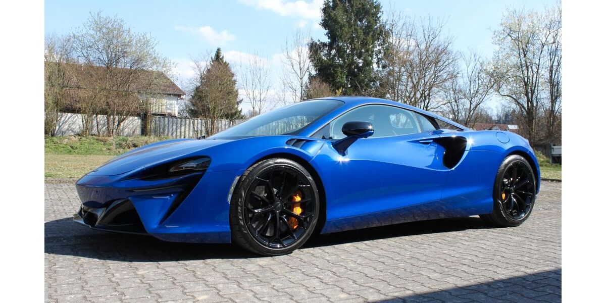 McLaren Artura 3.600 km 219.000 &euro; Kraiburg 84559