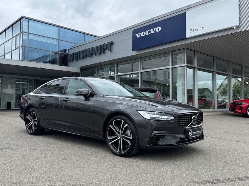 S90