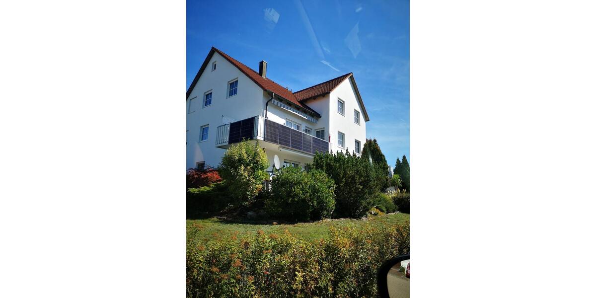 3-Zi Kü + Bad + Stellplatz DG-Wohn. von privat sofort vermieten zimmer