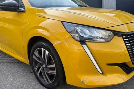 Peugeot 208 11.000 km 11.499 &euro; Essingen 73457
