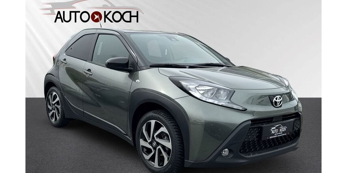 Toyota Aygo (X) 13.856 km 15.488 &euro; Eschweiler 52249