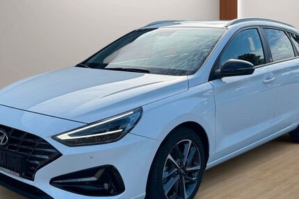 Hyundai i30 43.000 km 18.880 &euro; Obersulm-Willsbach 74182