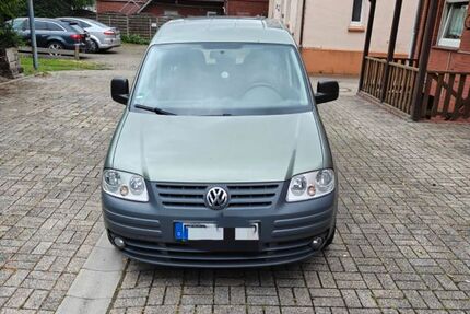 VW Caddy 131.000 km 6.500 &euro; Emden 26725