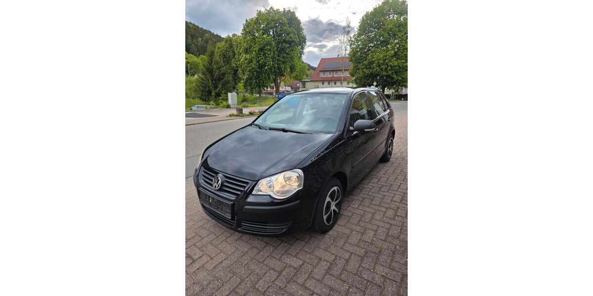 VW Polo 130.000 km 3.200 &euro; Altensteig 72213