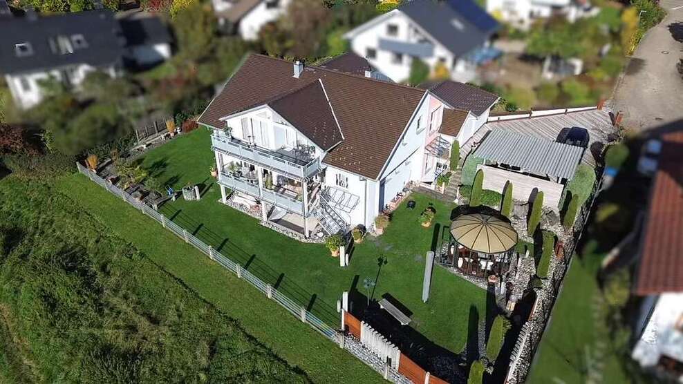 Haus zum Kaufen in Tettnang 1.380.000 € 282 m²