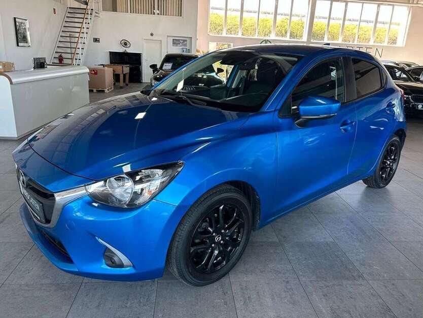 Mazda 2 75.000 km 12.450 € Paderborn 33106
