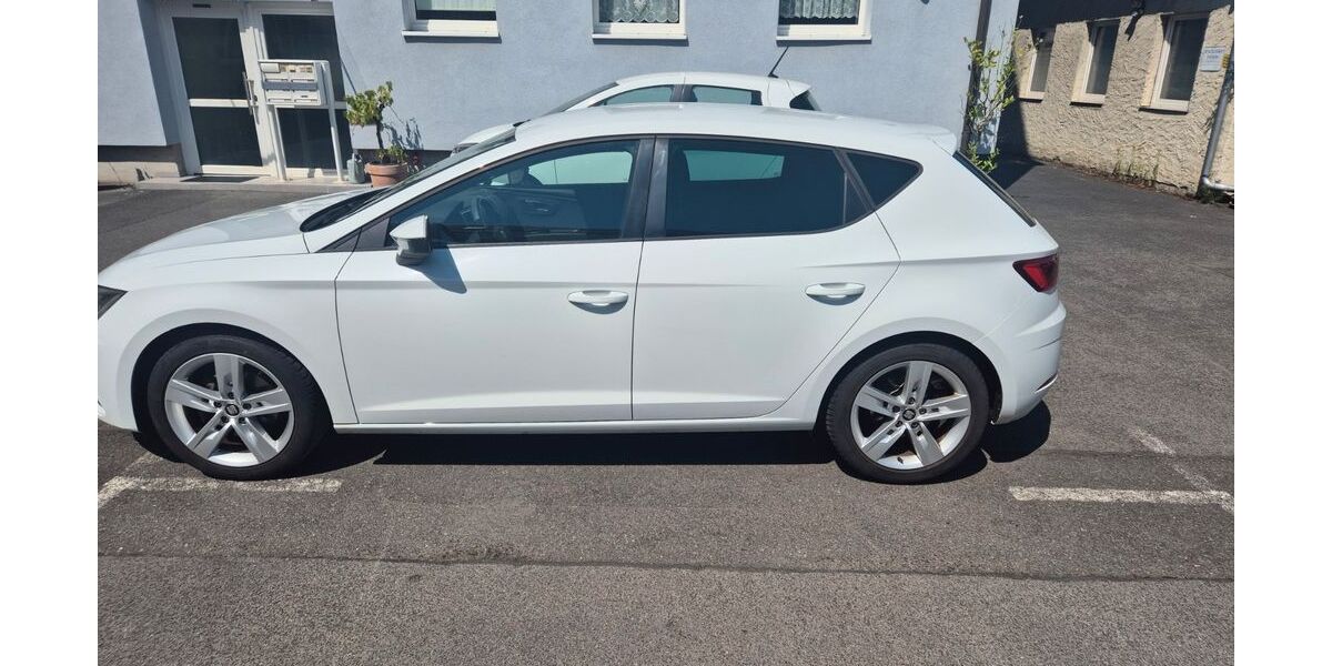 Seat Leon 100.000 km 12.499 &euro; Würzburg 97082