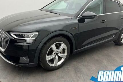 Audi e-tron 33.400 km 36.200 &euro; Peine 31226