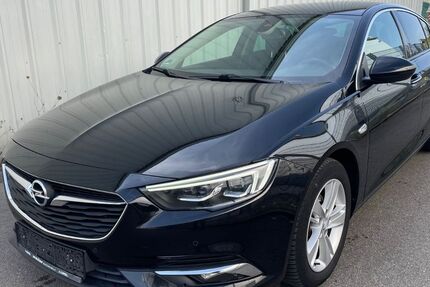 Opel Insignia 152.000 km 11.390 € Böblingen 71034