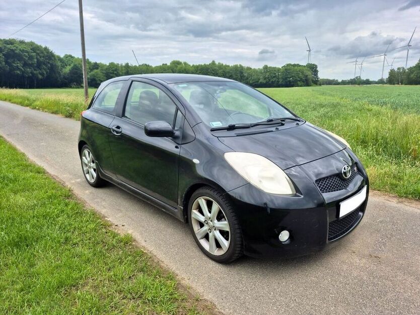 Yaris