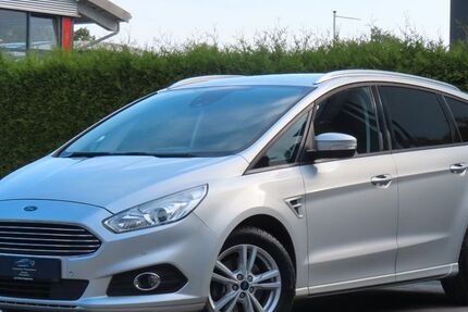 Ford S-Max 110.000 km 17.700 € Bad Lippspringe 33175