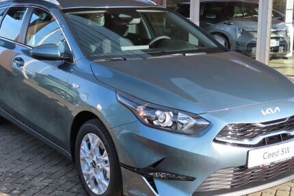 Kia ceed / Ceed 4.141 km 21.870 € Gosen / Neu-Zittau 15537