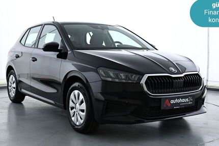 Skoda Fabia 23.822 km 12.220 &euro; Eching 85386