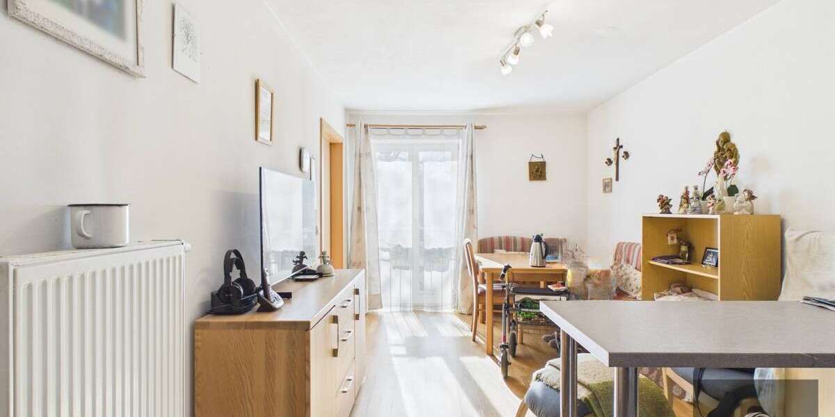 Etagenwohnung Bad Endorf - 2 Zimmer, 38 m&sup2;, 159.900&euro; | Angebot:25293128