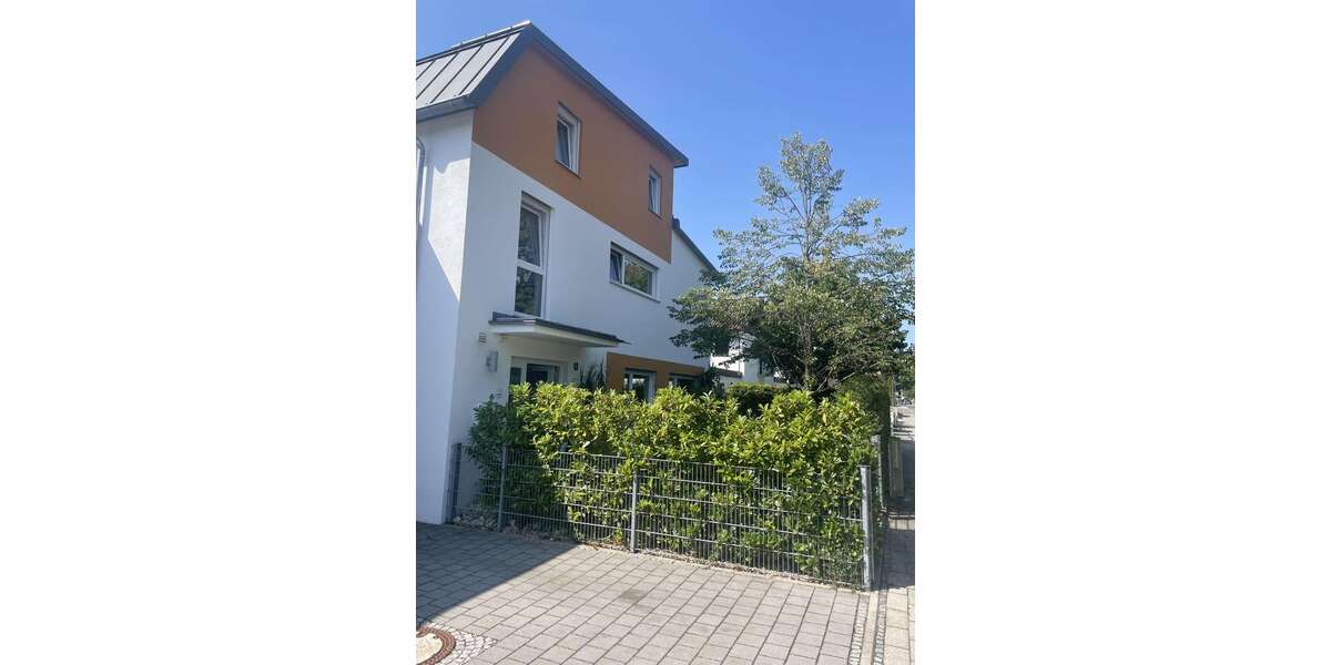 Einfamilienhaus Germering - 4 Zimmer, 128 m&sup2;, 2.490&euro; | Angebot:27336425