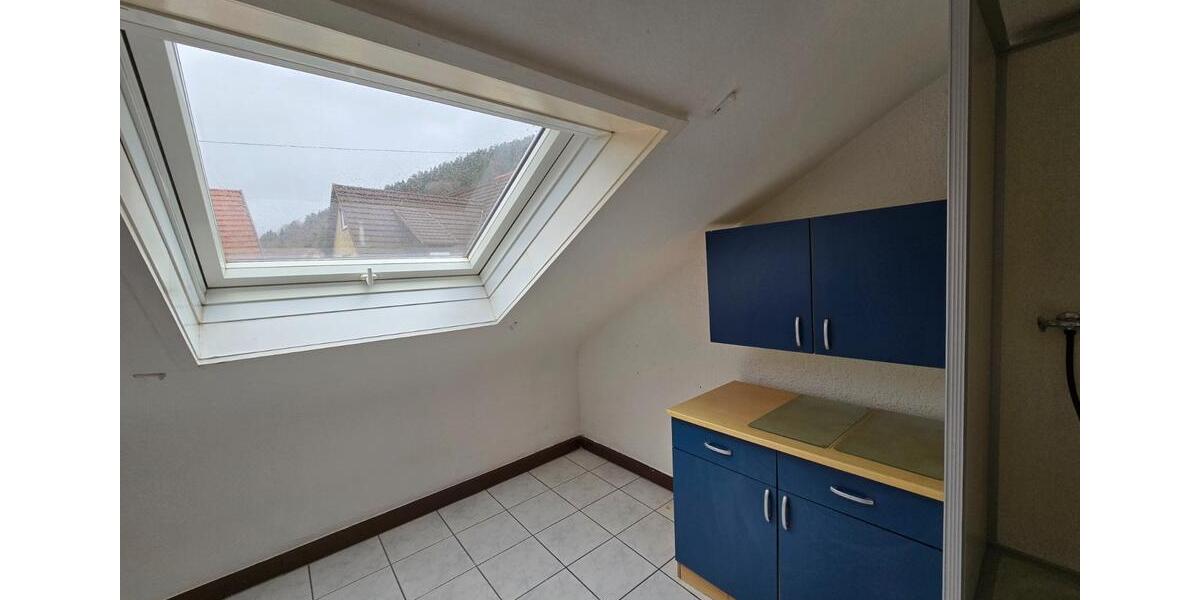 Dachgeschoßwohnung Bad Wildbad - 2 Zimmer, 41 m&sup2;, 400&euro; | Angebot:26336088