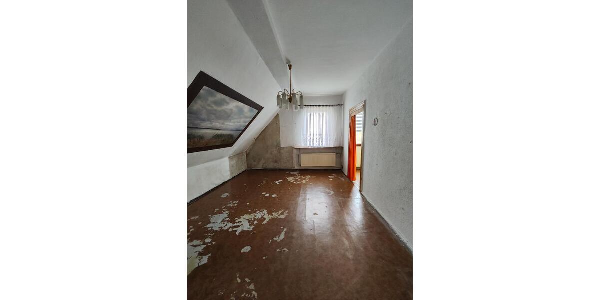 Einfamilienhaus Bernburg (Saale) - 4 Zimmer, 190 m&sup2;, 285.000&euro; | Angebot:26337974