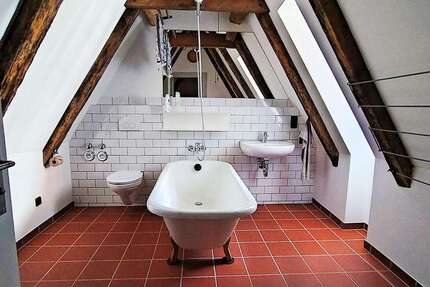 Wohnung Augsburg Innenstadt - 2.5 Zimmer, 44 m&sup2;, 233.000&euro; | Angebot:26047687