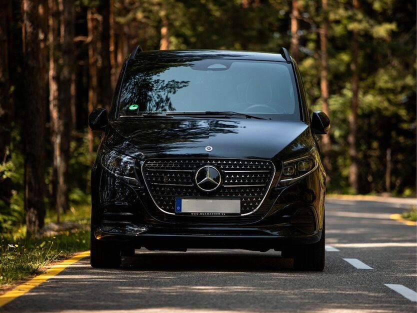 Mercedes-Benz V 300 4.900 km 149.900 € Kempten 87439