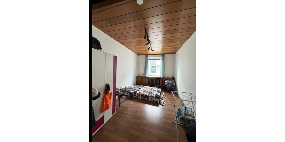 Etagenwohnung Osnabrück - 3 Zimmer, 100 m&sup2;, 1.050&euro; | Angebot:26415912