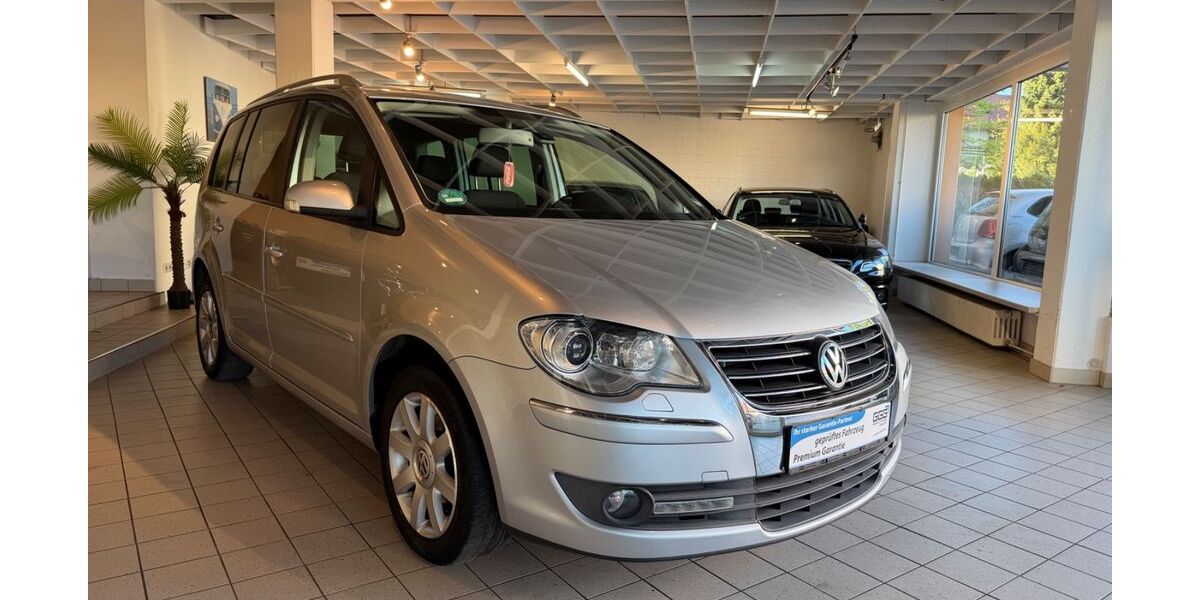 VW Touran 200.000 km 3.490 &euro; Schwanfeld 97523