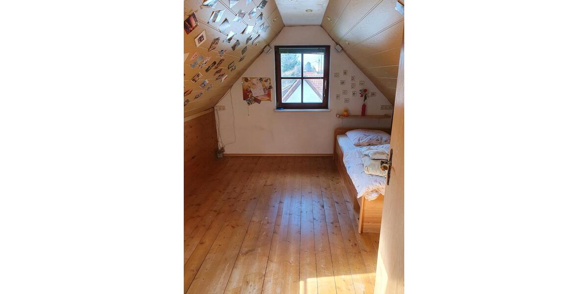 Einfamilienhaus Ottobrunn - 4 Zimmer, 140 m&sup2;, 2.700&euro; | Angebot:24710227