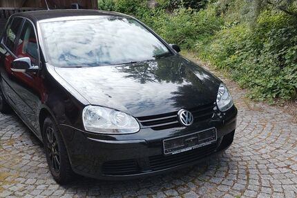 VW Golf 142.890 km 2.490 &euro; Blaibach 93476