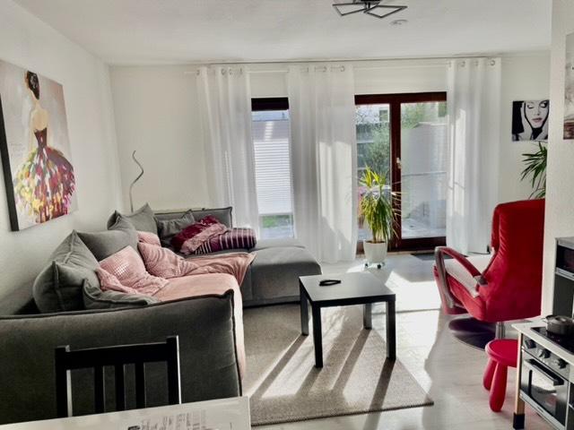 Reihenhaus Forstern - 5 Zimmer, 140 m&sup2;, 750.000&euro; | Angebot:26603609